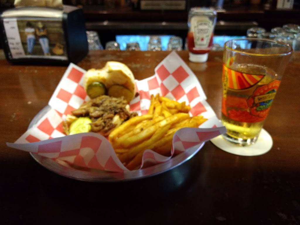 Hanks Honky Tonk | restaurant | 2341 Memorial Blvd, Murfreesboro, TN 37129, USA | 6154107747 OR +1 615-410-7747