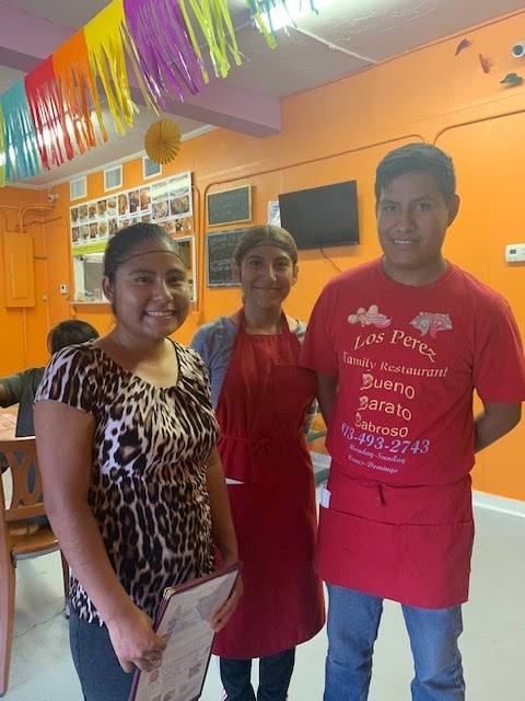 Los Perez Family Restaurant | restaurant | 4938 US HWY 17 N, Bowling Green, FL 33834, USA | 8134932743 OR +1 813-493-2743