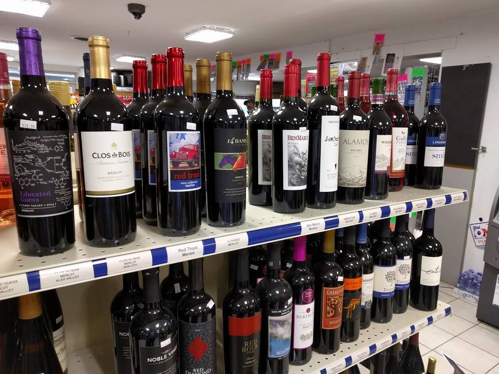 White Oak Delicatessen | restaurant | 6035 Cheviot Rd, Cincinnati, OH 45247, USA | 5133852166 OR +1 513-385-2166