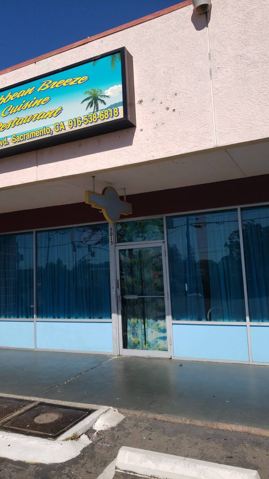 Caribbean Breeze | restaurant | 5015 Stockton Blvd, Sacramento, CA 95820, USA | 9165386818 OR +1 916-538-6818