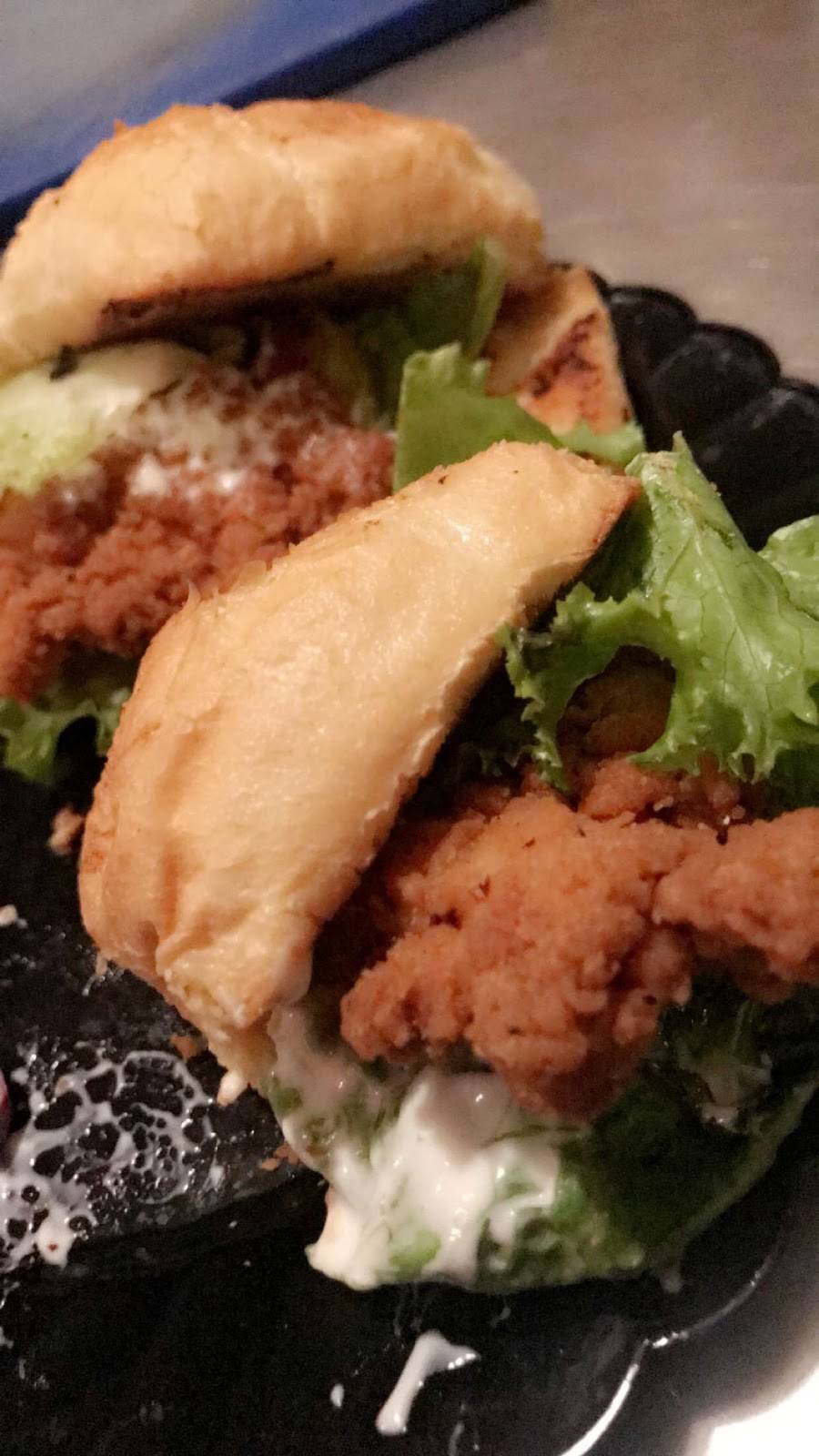 Suzis Bar & Grill | restaurant | 26800 Pontiac Trail, South Lyon, MI 48178, USA | 2482646786 OR +1 248-264-6786