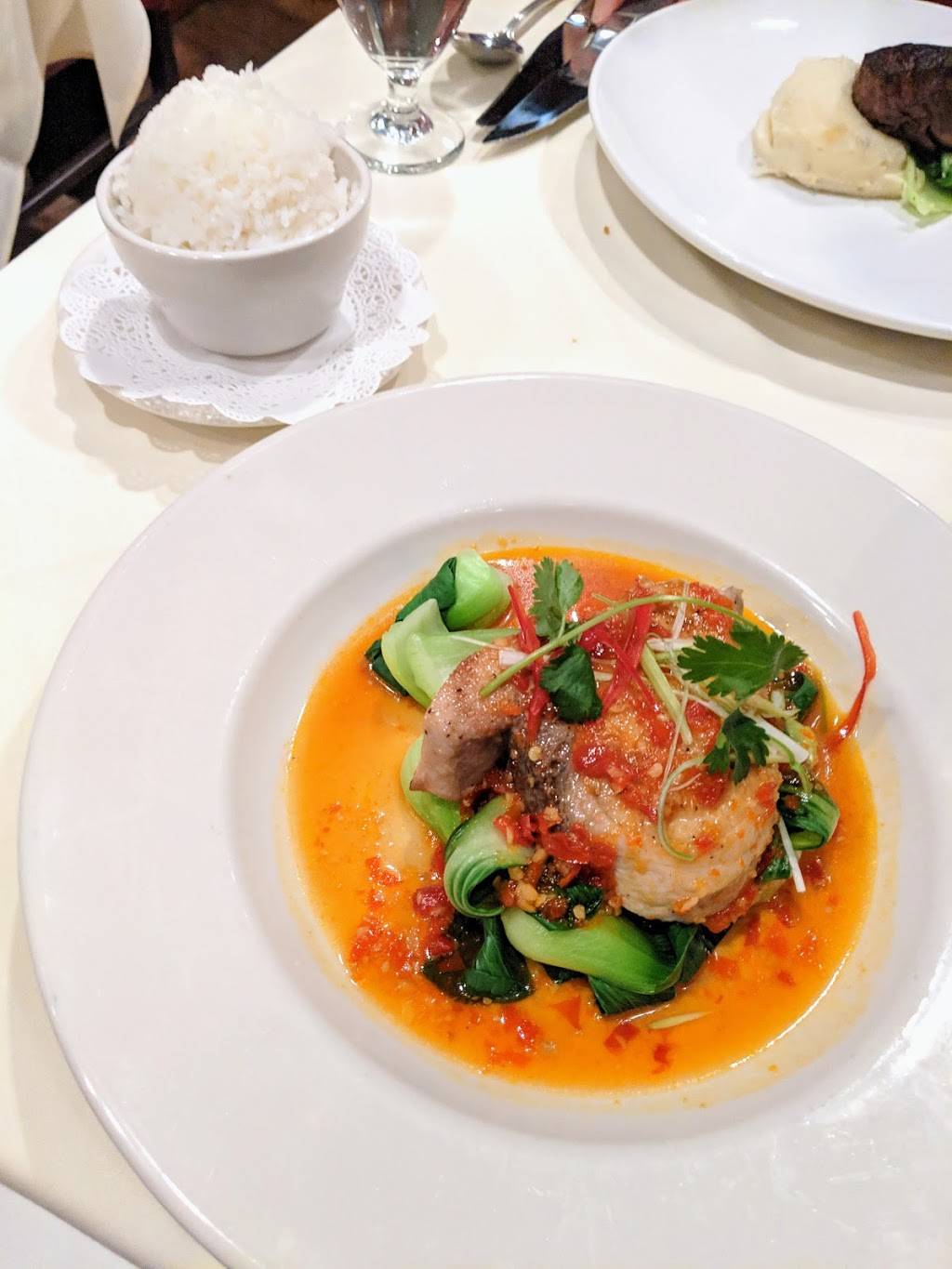 Bistro Elephant | restaurant | 238 W Jefferson St, Syracuse, NY 13202, USA | 3154751111 OR +1 315-475-1111