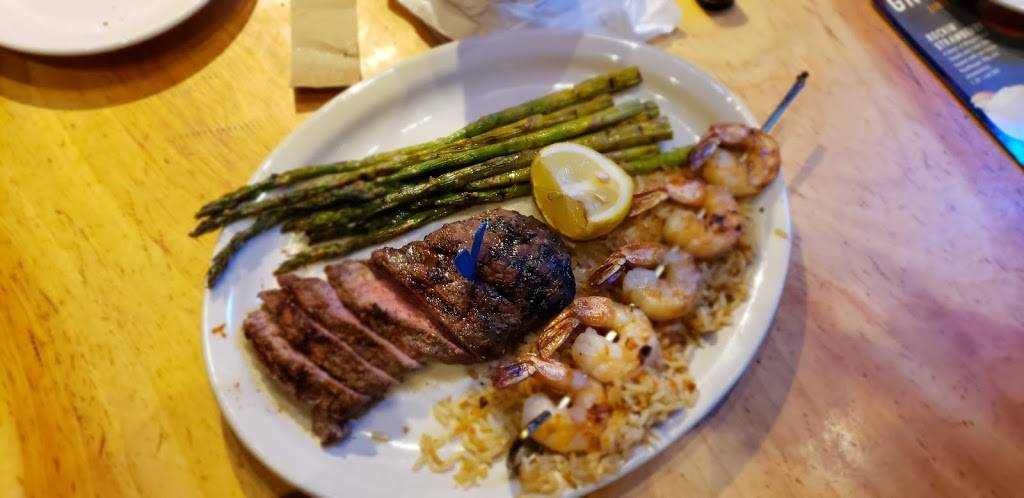 Logans Roadhouse | restaurant | 1560 Parkway, Sevierville, TN 37862, USA | 8654283326 OR +1 865-428-3326