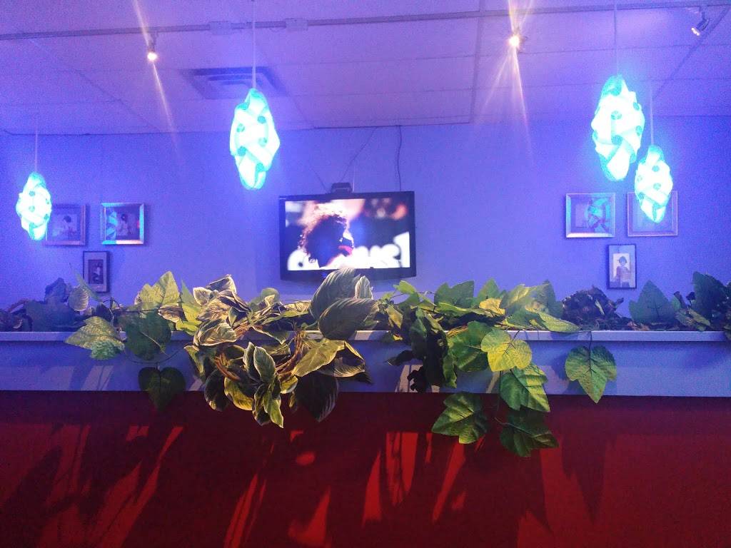 Miki Sushi | restaurant | 9208 Rue Sherbrooke E, Montréal, QC H1L 4H8, Canada | 5143561818 OR +1 514-356-1818