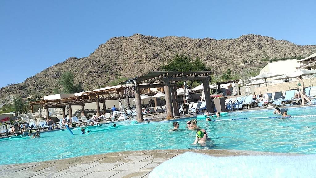 Hoppin Jacks | restaurant | 5402 E Lincoln Dr, Scottsdale, AZ 85253, USA | 4809481700 OR +1 480-948-1700