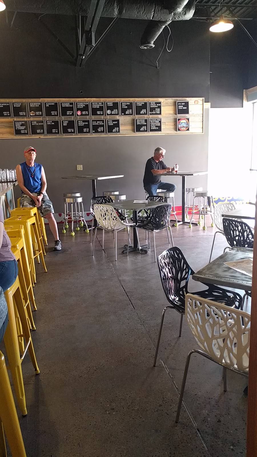 Tractor Brewing Company Four Hills | restaurant | 13170 Central Ave SE, Albuquerque, NM 87123, USA | 5055542462 OR +1 505-554-2462