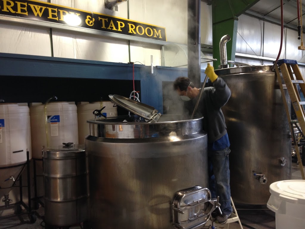 Chetco Brewing Company | restaurant | 830 Railroad St, Brookings, OR 97415, USA | 5416615347 OR +1 541-661-5347