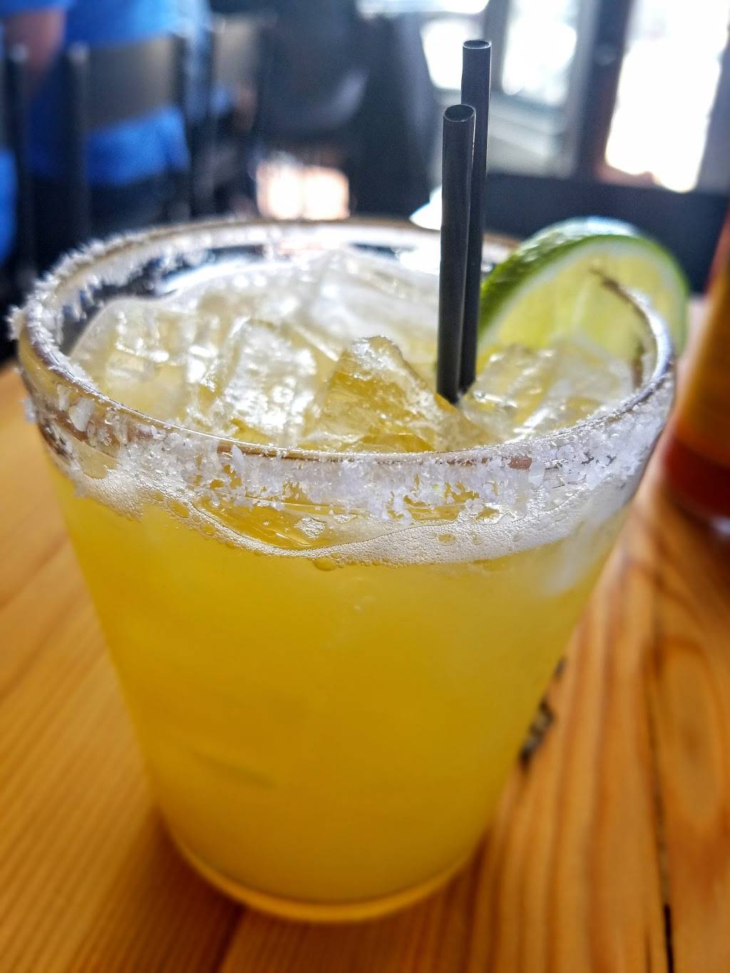 Taco Bettys | restaurant | 212 E State St, Rockford, IL 61104, USA | 8159775650 OR +1 815-977-5650