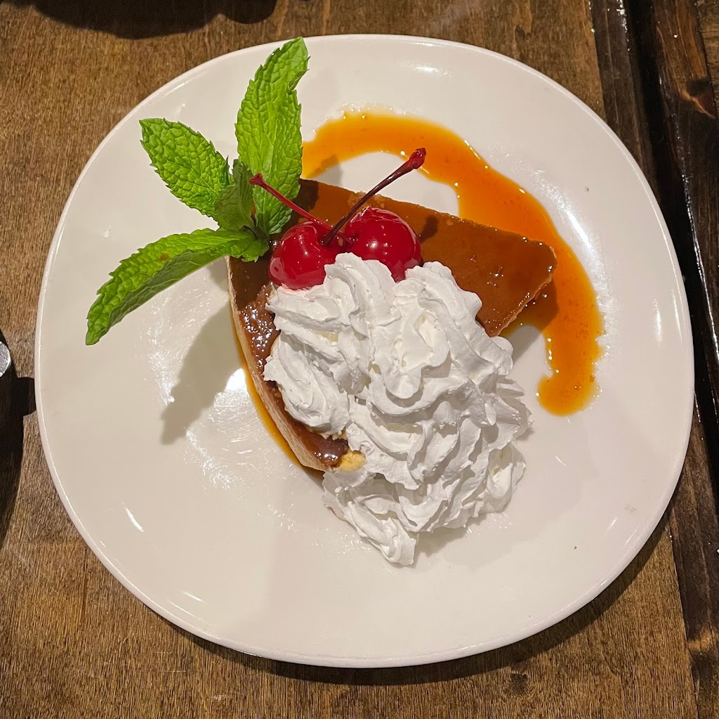 Francescos | restaurant | 43 Bruckner Blvd, Bronx, NY 10454, USA | 7185855855 OR +1 718-585-5855