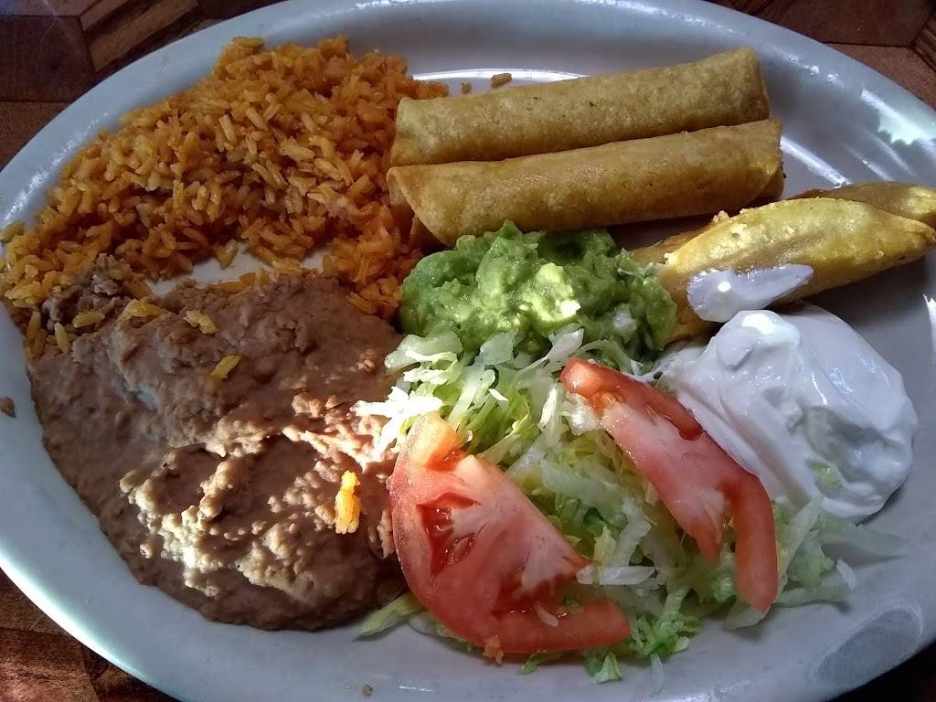 Taqueria La Tapatia | restaurant | 7891 Culebra Rd, San Antonio, TX 78251, USA | 2106805992 OR +1 210-680-5992