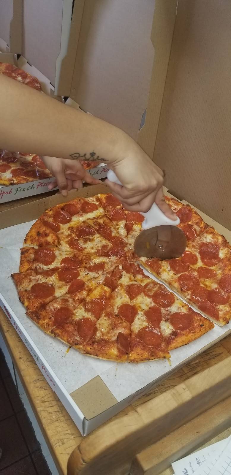 THE PIZZA PIT#2 Downton Fresno | restaurant | 1920 Tulare St, Fresno, CA 93721, USA | 5597217275 OR +1 559-721-7275