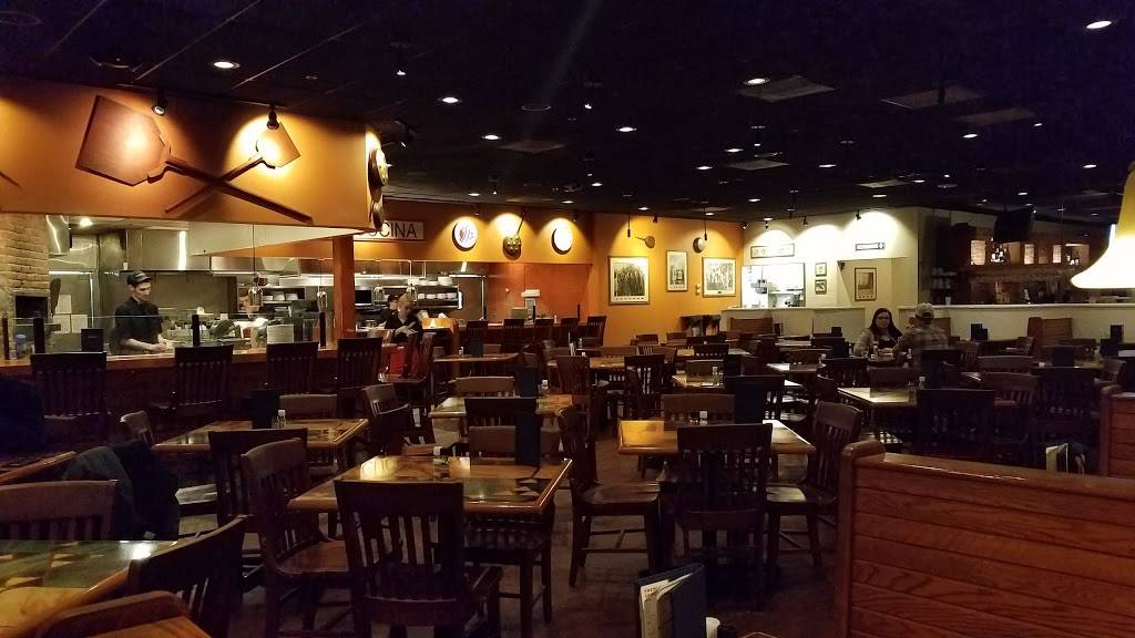 Carrabbas Italian Grill | restaurant | 550 Towne Dr, Fayetteville, NY 13066, USA | 3156377400 OR +1 315-637-7400