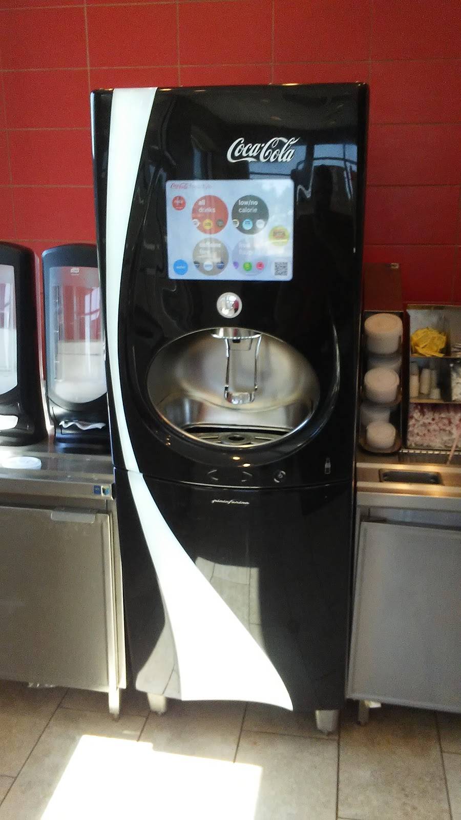 Burger King | restaurant | 1401 N Keowee St, Dayton, OH 45404, USA | 9373563001 OR +1 937-356-3001