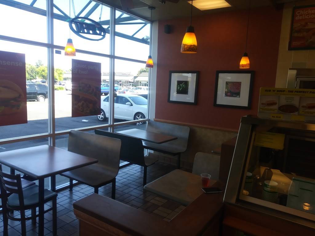 Subway Restaurants | restaurant | 1451 Southwest Blvd Suite 105, Rohnert Park, CA 94928, USA | 7077959444 OR +1 707-795-9444