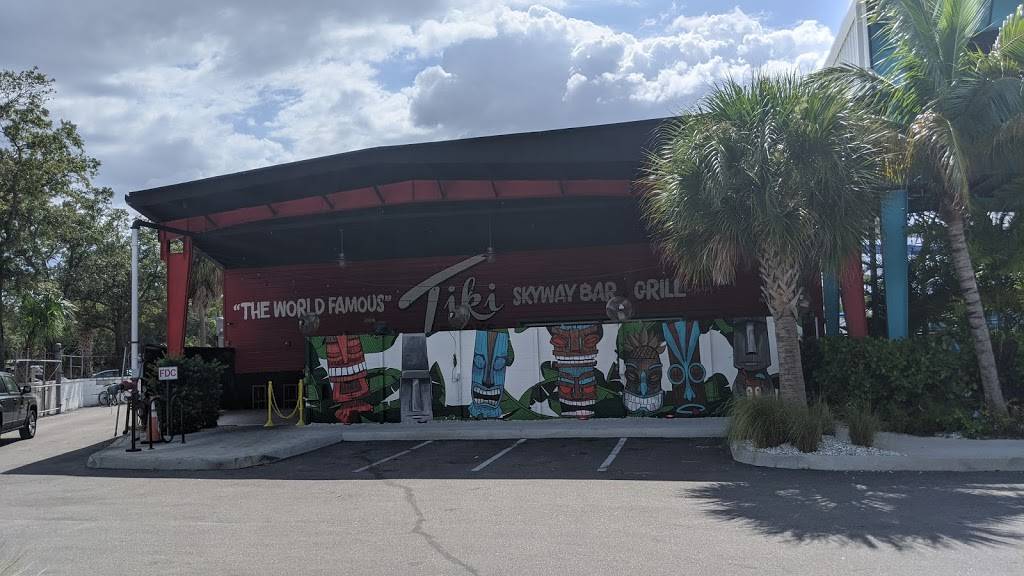 Tiki Docks Skyway Bar + Grill | restaurant | 3769 50th Ave S, St. Petersburg, FL 33711, USA | 7278108454 OR +1 727-810-8454