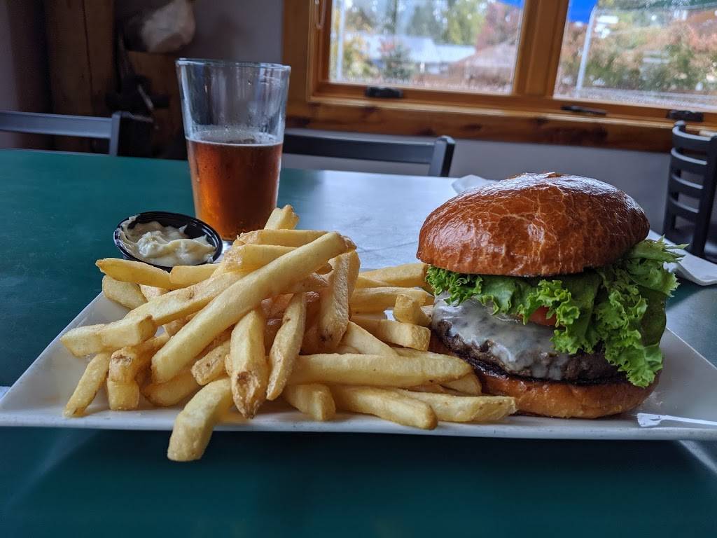 Lennard Ks Boat House Restaurant & Bar | restaurant | 18340 E, WA-3, Allyn, WA 98524, USA | 3602756060 OR +1 360-275-6060