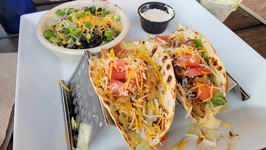 Pelican Larrys Raw Bar and Grill | restaurant | 19800 Village Center Dr STE 235, Fort Myers, FL 33913, USA | 2392082570 OR +1 239-208-2570