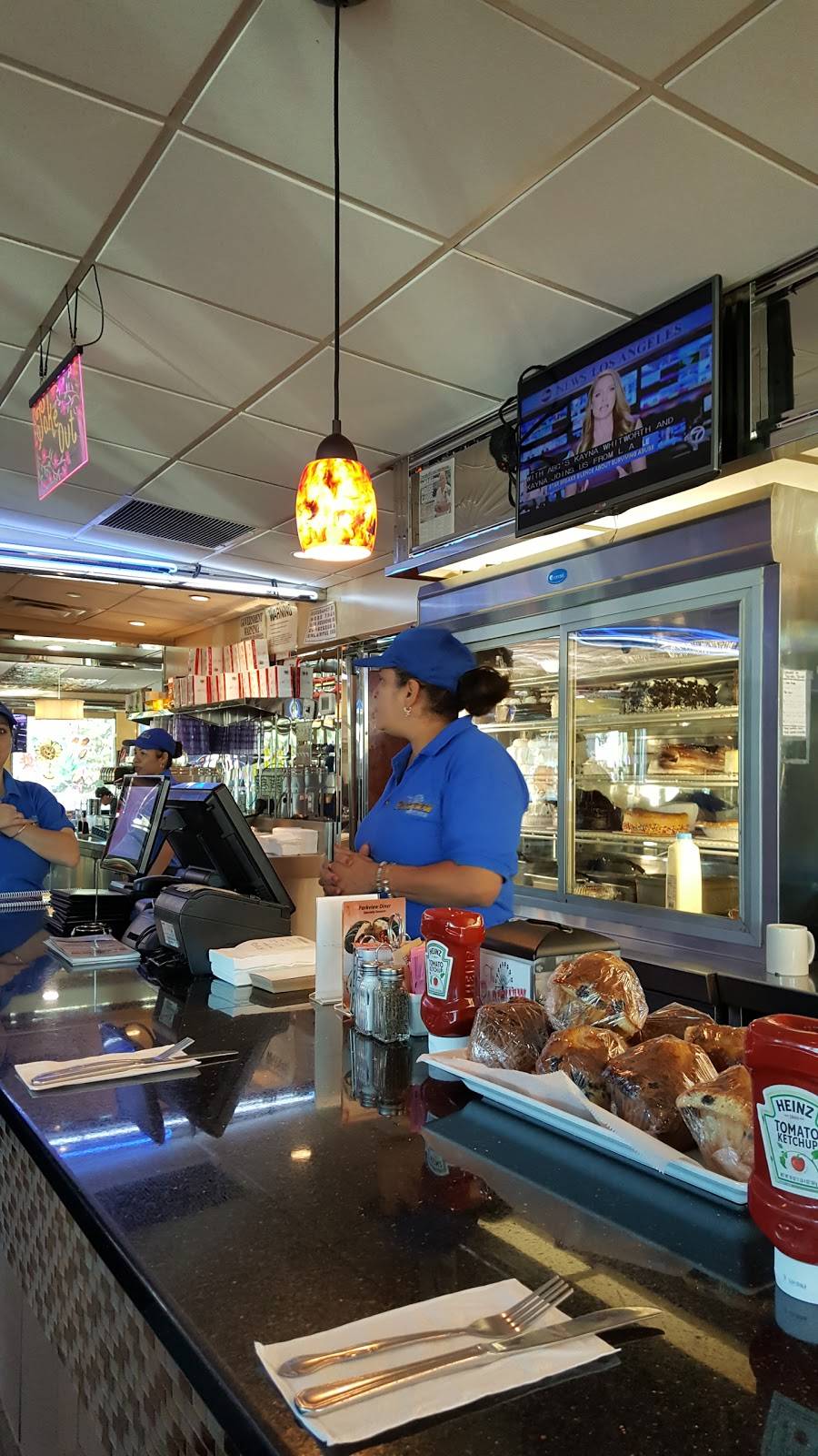 Parkview Diner | restaurant | 2939 Cropsey Ave, Brooklyn, NY 11214, USA | 7183339400 OR +1 718-333-9400