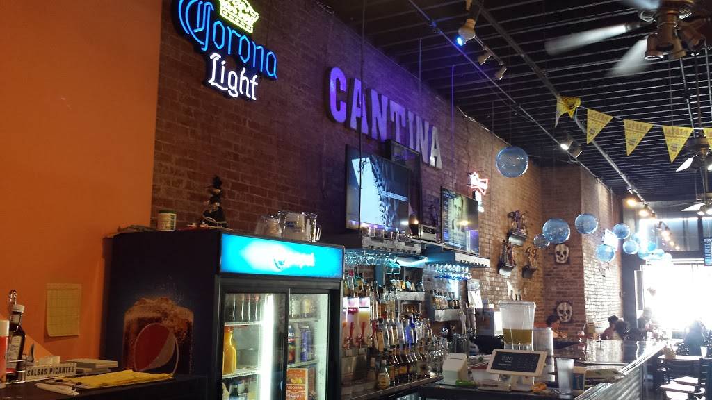 Taco Tequilas | restaurant | 423 Wabash Ave, Terre Haute, IN 47807, USA | 8129174863 OR +1 812-917-4863