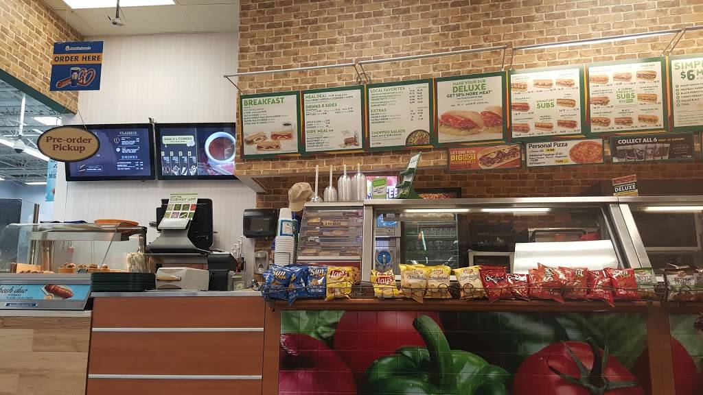Subway Restaurants | restaurant | 1570 Chester Pike, Eddystone, PA 19022, USA | 6108725460 OR +1 610-872-5460
