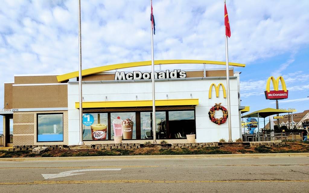 McDonalds | cafe | 2214 W 76 Country Blvd, Branson, MO 65616, USA | 4173352505 OR +1 417-335-2505