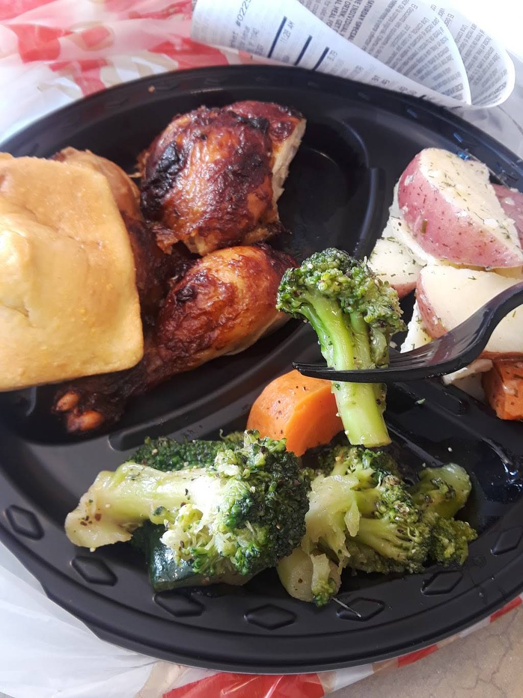 Boston Market | restaurant | 2091 Hillside Avenue, New Hyde Park, NY 11040, USA | 5163282424 OR +1 516-328-2424