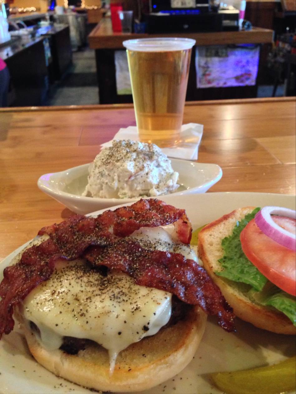 Big Woodys Bar & Grill | restaurant | 4200 Portsmouth Blvd Suite 872, Chesapeake, VA 23321, USA | 7579662656 OR +1 757-966-2656