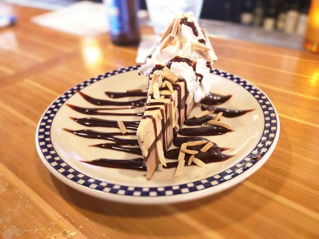 Dukes Seafood | restaurant | 3327 Ruston Way, Tacoma, WA 98402, USA | 2537525444 OR +1 253-752-5444