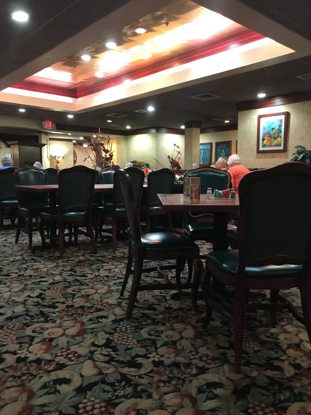 Piccadilly | restaurant | 2101 Fort Henry Dr, Kingsport, TN 37664, USA | 4232467001 OR +1 423-246-7001