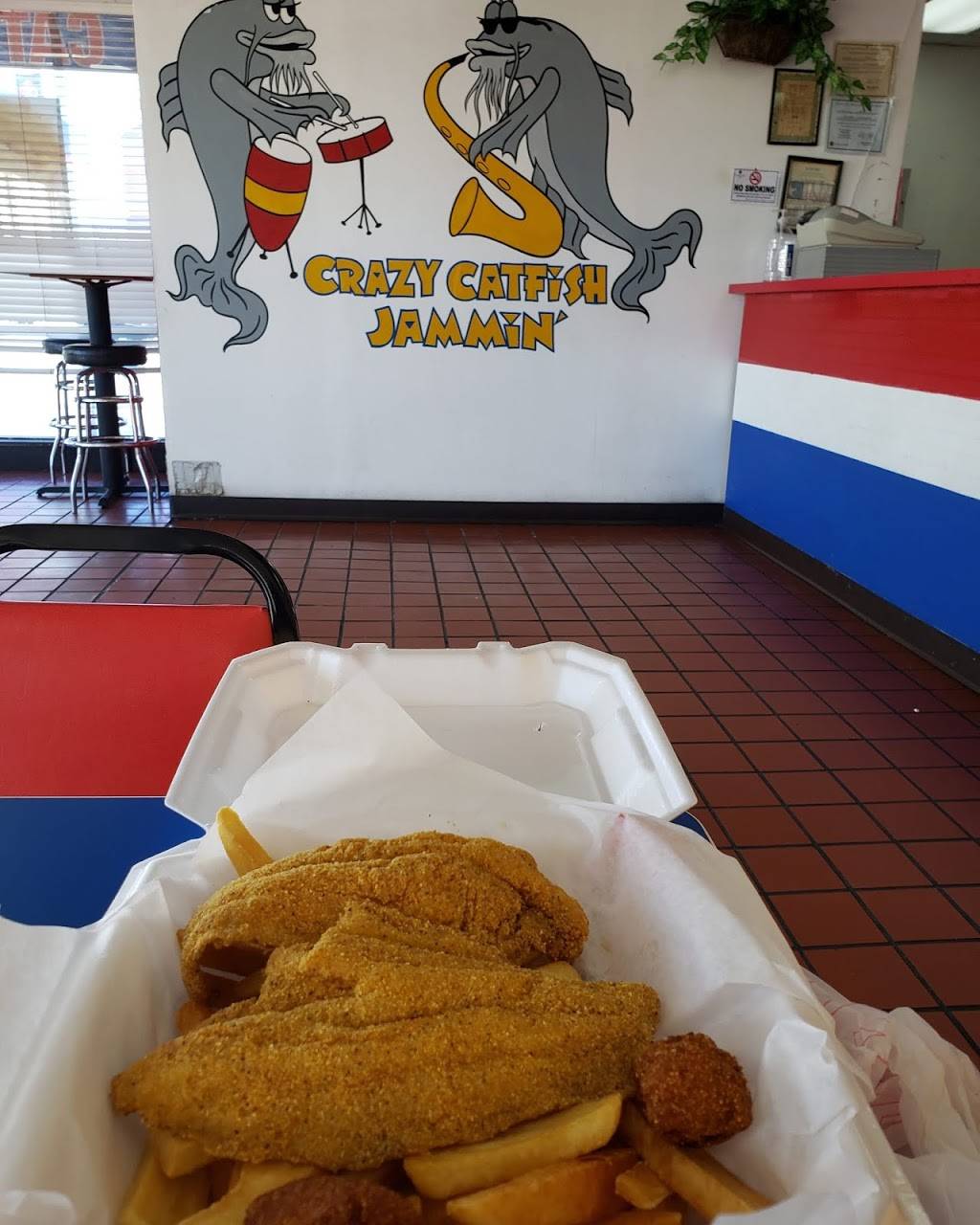 Crazy Catfish Restaurant | restaurant | 1410 W Buckingham Rd, Garland, TX 75042, USA | 9724872100 OR +1 972-487-2100
