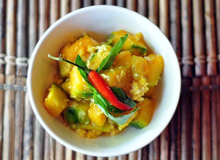 Tuk Tuk Thai | restaurant | 8875 Pico Blvd, Los Angeles, CA 90035, USA | 3108601872 OR +1 310-860-1872