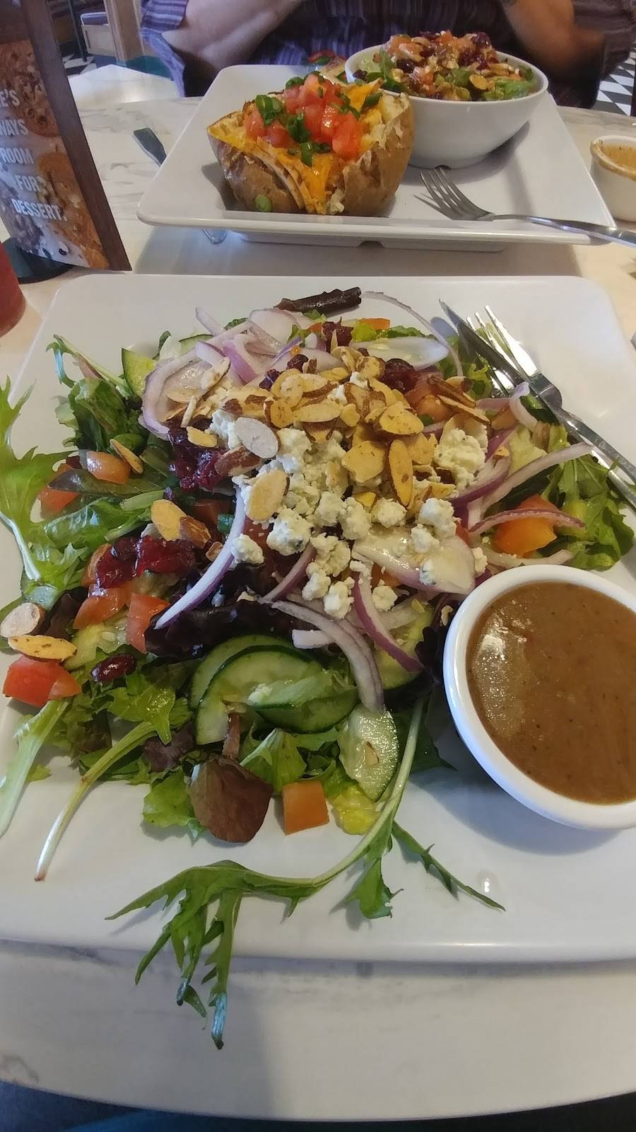 McAlisters Deli | restaurant | 8102 S Lewis Ave B, Tulsa, OK 74137, USA | 9183923354 OR +1 918-392-3354