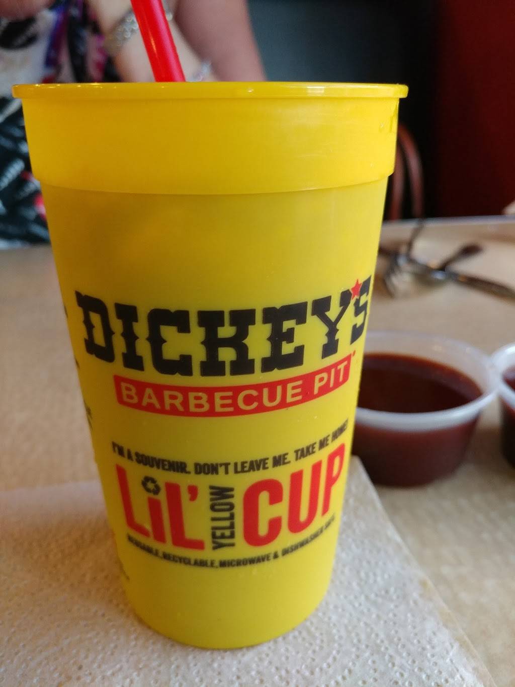 Dickeys Barbecue Pit | restaurant | 701 Pleasant Grove Blvd, Roseville, CA 95678, USA | 9163677700 OR +1 916-367-7700