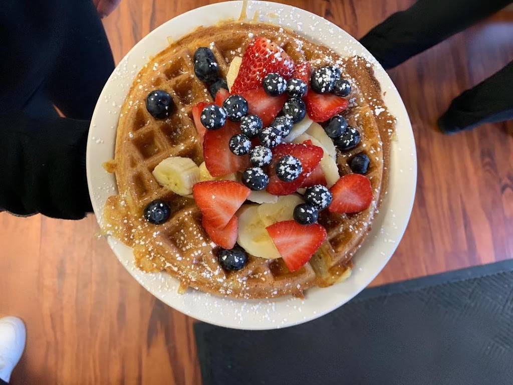 Pushkart Café | restaurant | 219 N Main St, Mansfield, MA 02048, USA | 7747192179 OR +1 774-719-2179