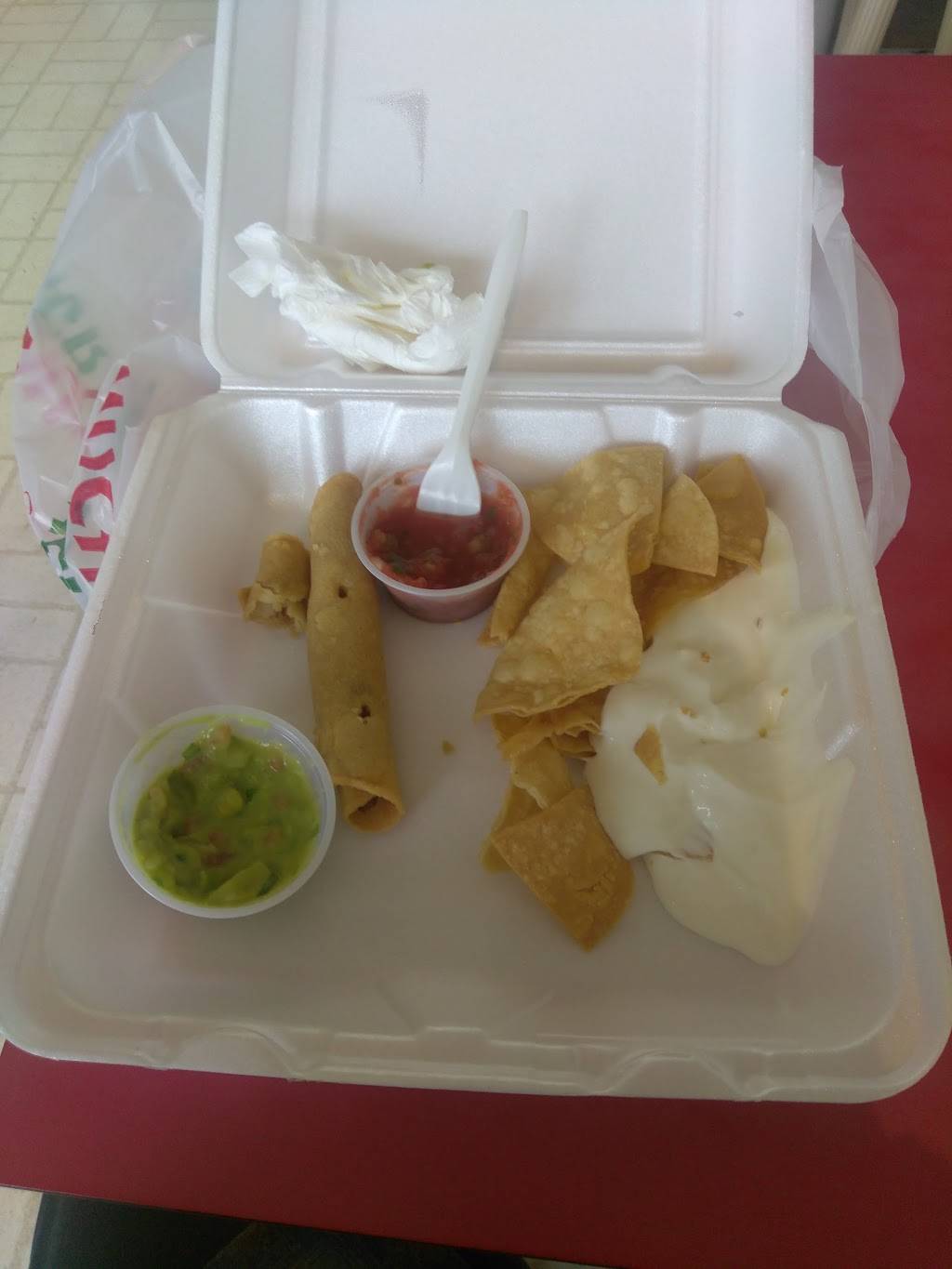 Nachos Mexican Food | restaurant | 9834 Flower St, Bellflower, CA 90706, USA | 5628678582 OR +1 562-867-8582