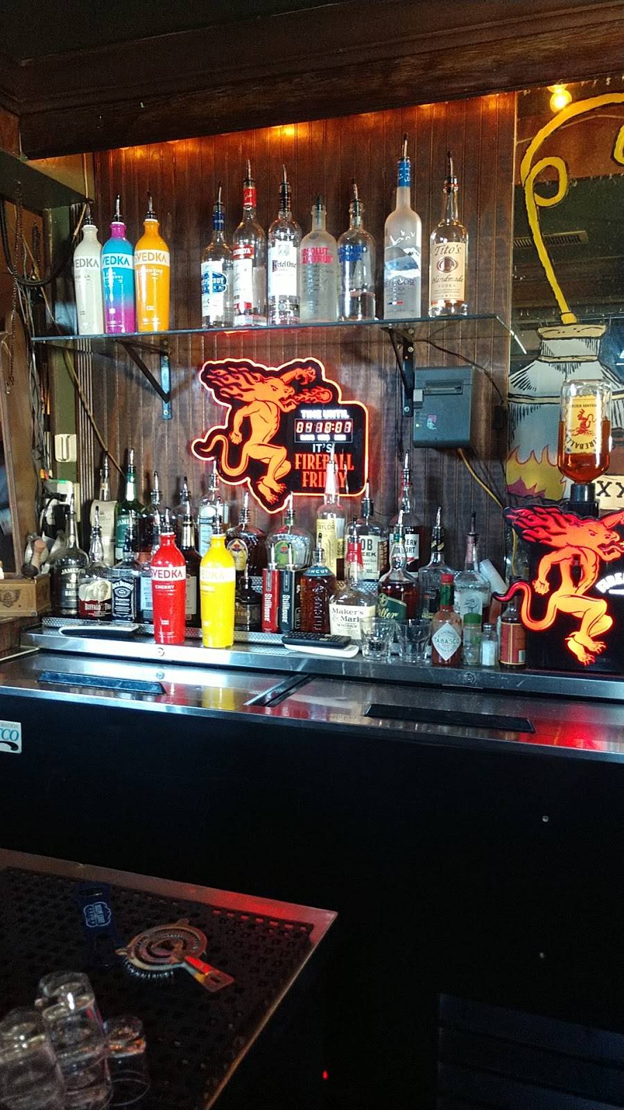 The Stillhouse Tavern | restaurant | 4921 Homberg Dr Suite E, Knoxville, TN 37919, USA | 8658519503 OR +1 865-851-9503