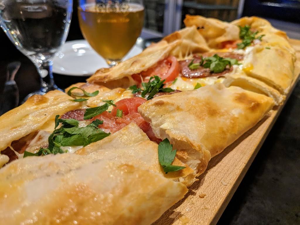 Cafe Mediterranean | restaurant | 3520 Erie Ave, Cincinnati, OH 45208, USA | 5138718714 OR +1 513-871-8714