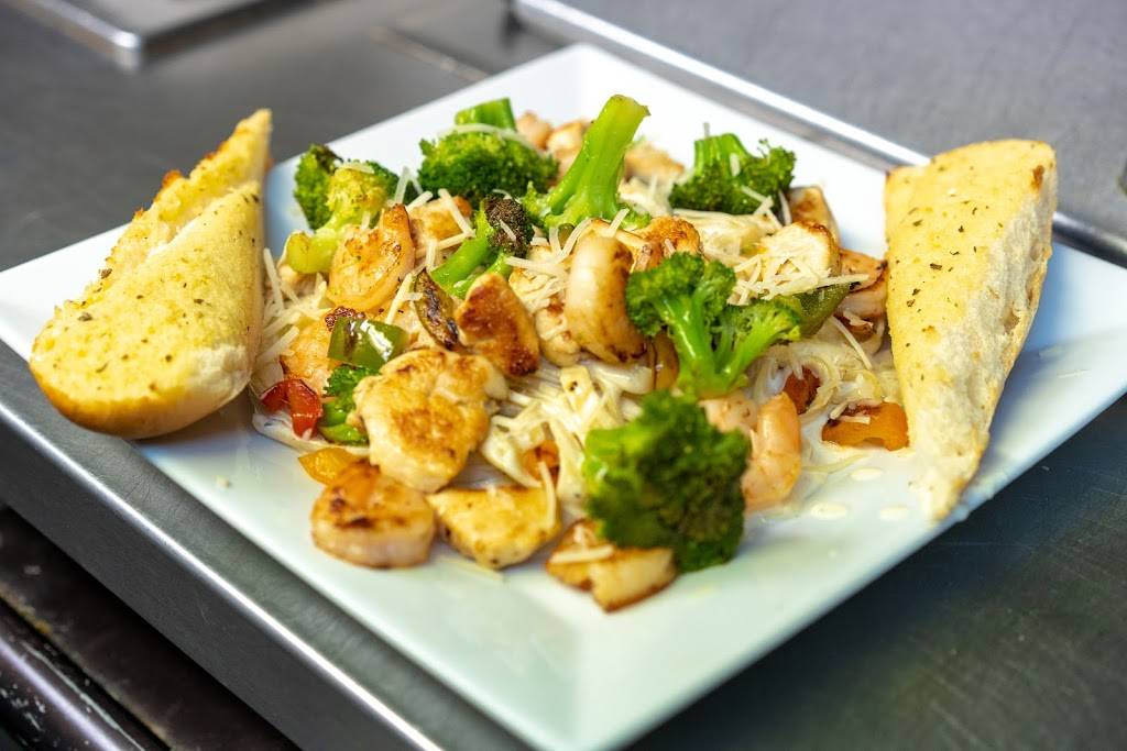 Chucktown Bar & Grill | restaurant | Savannah Hwy 2467 Unit 5E, Charleston, SC 29414, USA | 8438725668 OR +1 843-872-5668