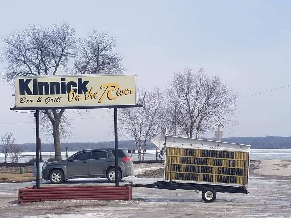 Montrose Sandbar | restaurant | 19 Main St, Montrose, IA 52639, USA | 3194637293 OR +1 319-463-7293