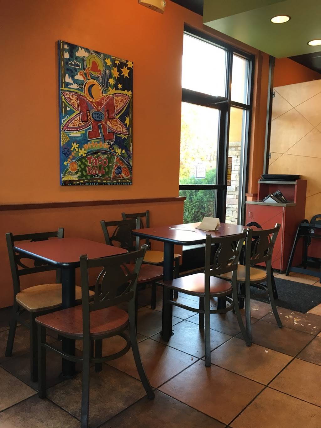 Taco Bell | meal takeaway | 7619 Mall Rd, Florence, KY 41042, USA | 8593718804 OR +1 859-371-8804