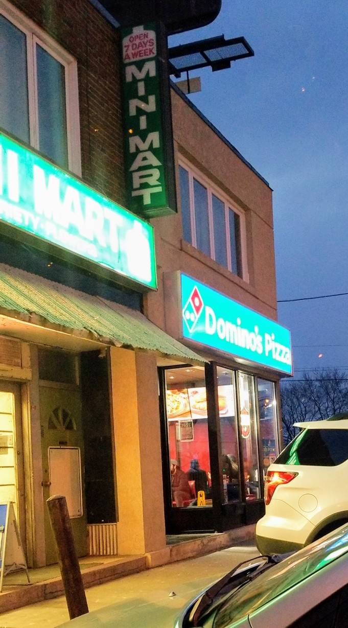 Dominos Pizza | meal delivery | 1906 Jane St, North York, ON M9N 2T8, Canada | 6477777775 OR +1 647-777-7775