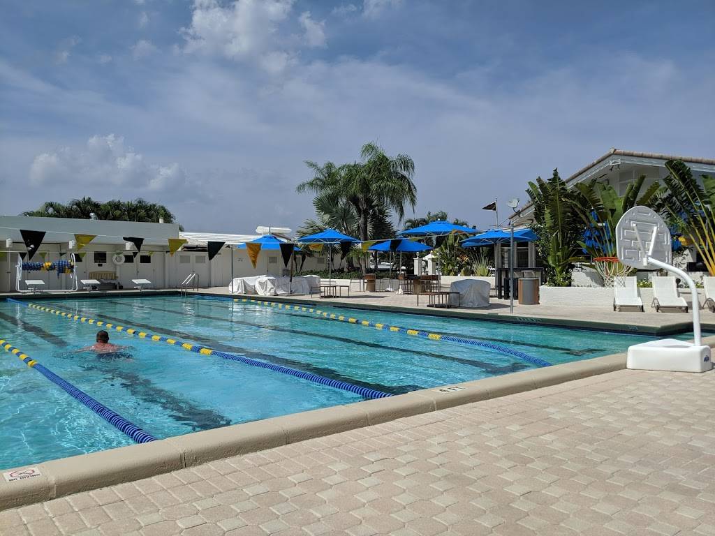 Lighthouse Point Yacht Club | restaurant | 2701 NE 42nd St, Lighthouse Point, FL 33064, USA | 9549427244 OR +1 954-942-7244