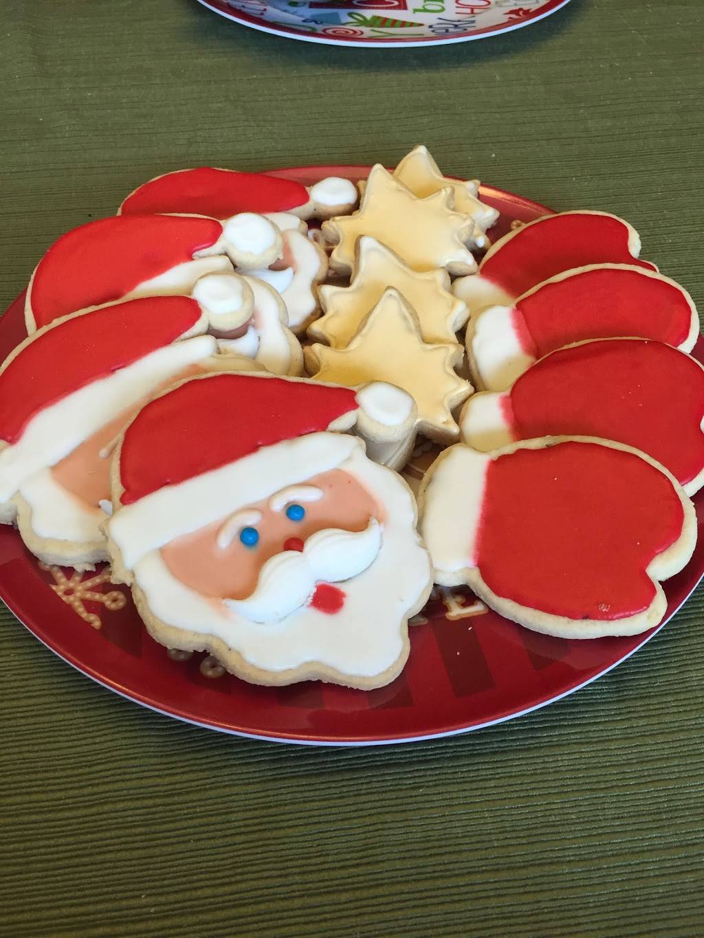 Mamita’s Munchies | restaurant | 8228 W Flagler St, Miami, FL 33144, USA | 3052220840 OR +1 305-222-0840