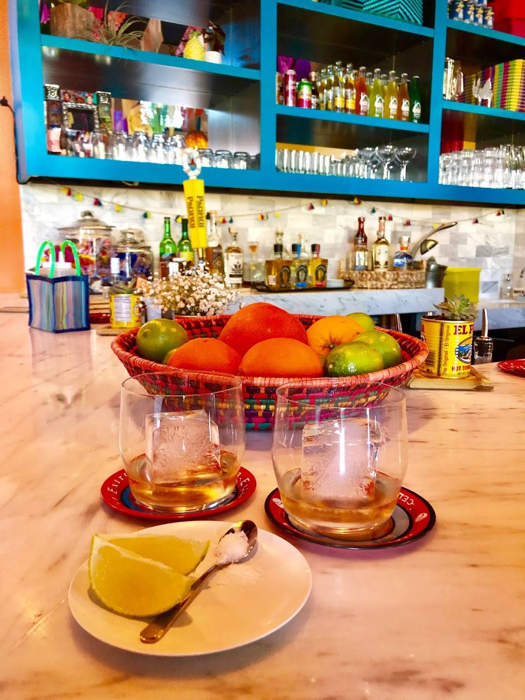 Casa Pequena Taqueria | restaurant | 430 5th St, Lake Oswego, OR 97034, USA | 5033873439 OR +1 503-387-3439