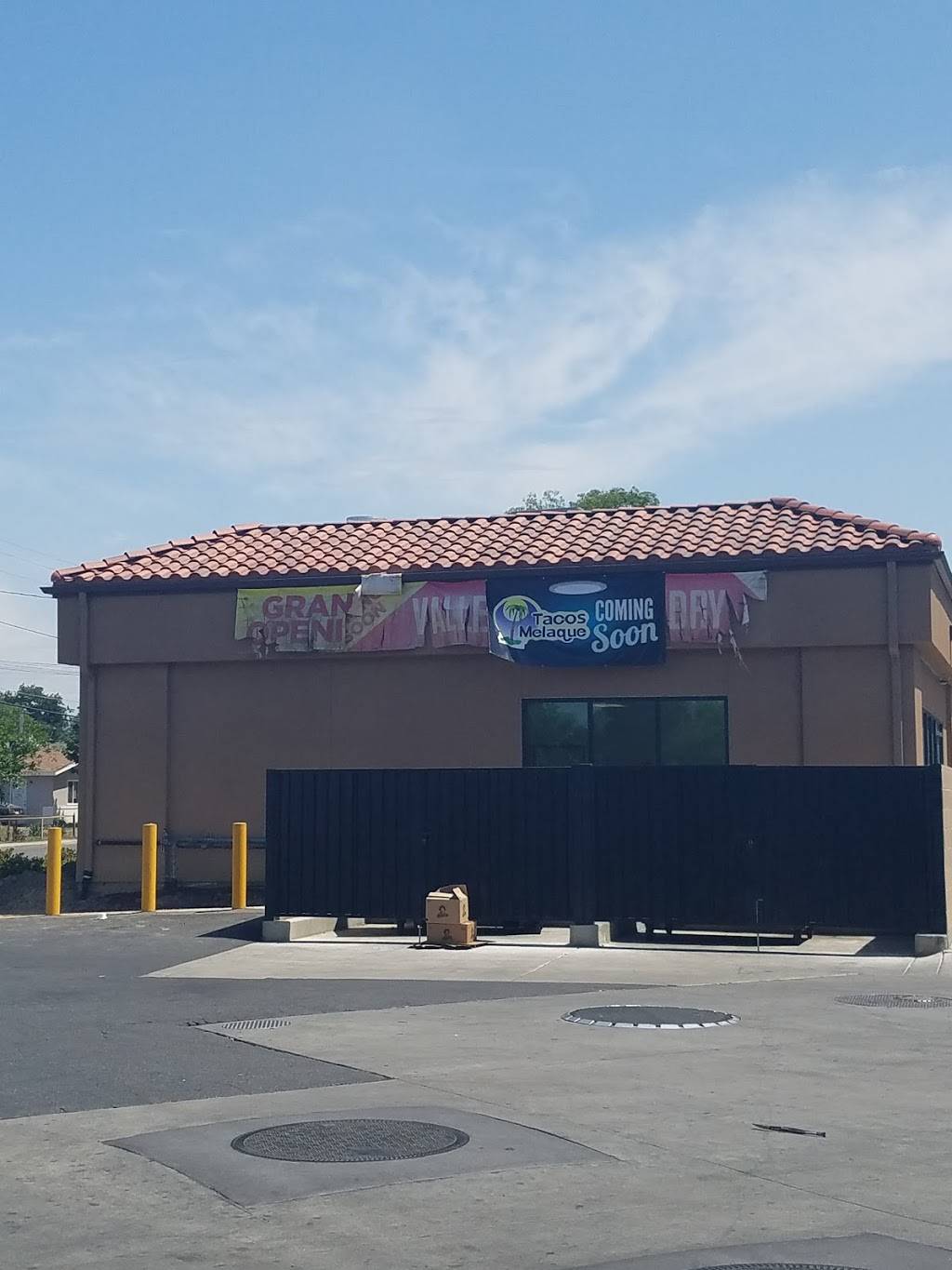 Tacos Melaque | restaurant | 405 W Sweet Ave, Visalia, CA 93291, USA | 5597359927 OR +1 559-735-9927