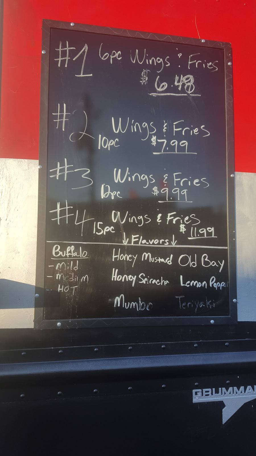 Heavenly Wings | restaurant | 9331 Georgia Ave, Silver Spring, MD 20910, USA | 2406607558 OR +1 240-660-7558