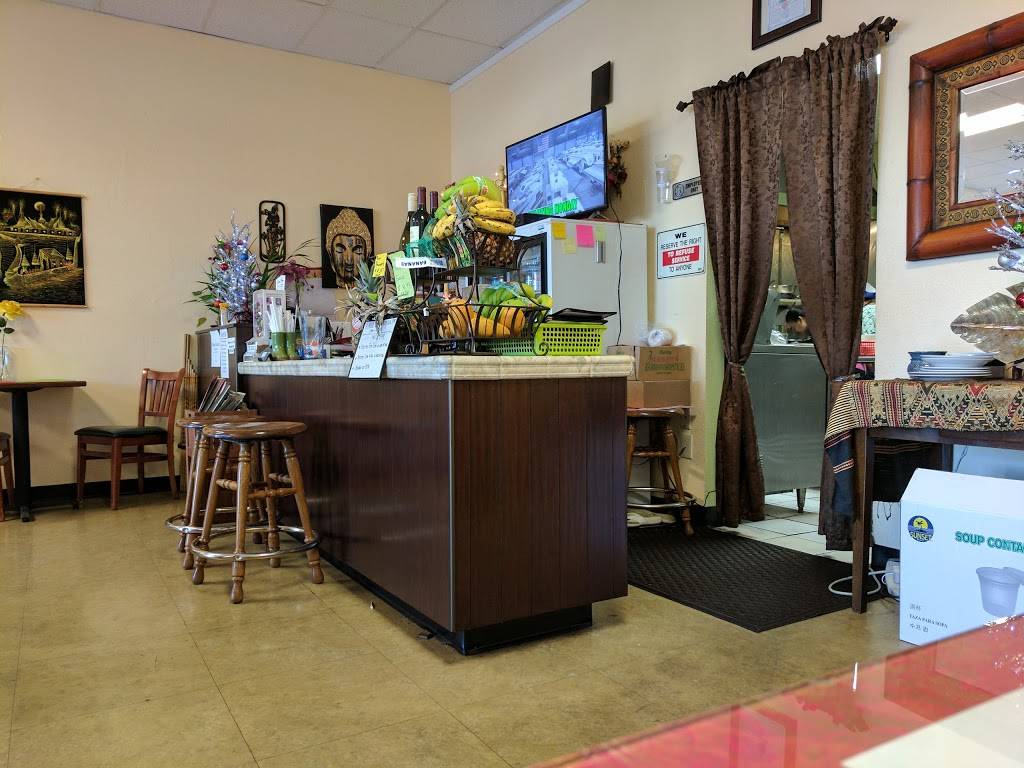 Lime Leaf Thai Lao Kitchen | restaurant | 201 Marina Center, Suisun City, CA 94585, USA | 7074291969 OR +1 707-429-1969