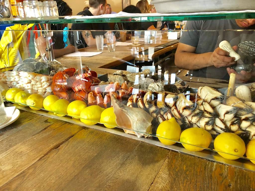 Thames Street Oyster House | restaurant | 1728 Thames St, Baltimore, MD 21231, USA | 4434497726 OR +1 443-449-7726