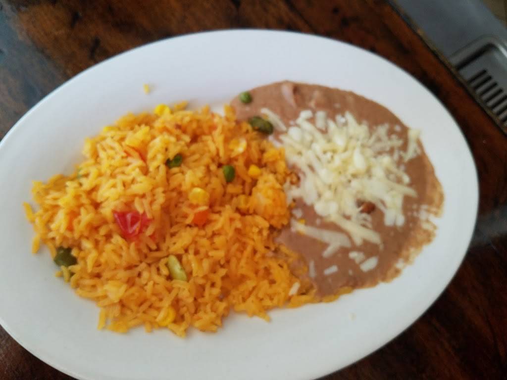 Cabos Mexican Grill & Bar | restaurant | 411 Howard St, Delphi, IN 46923, USA | 7655644646 OR +1 765-564-4646