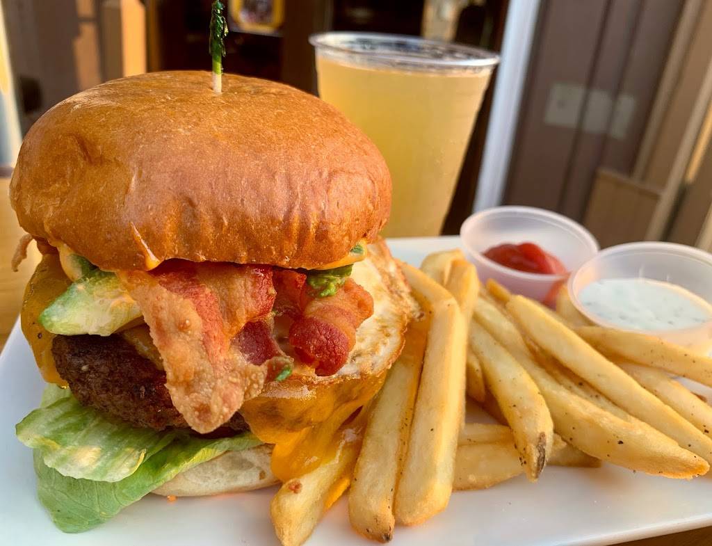 Summers Sports Bar | restaurant | 3770 Highland Ave Suite 103, Manhattan Beach, CA 90266, USA | 3105459333 OR +1 310-545-9333